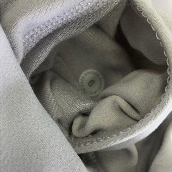 Lululemon pale gray/white leggings - Picture 3 of 4